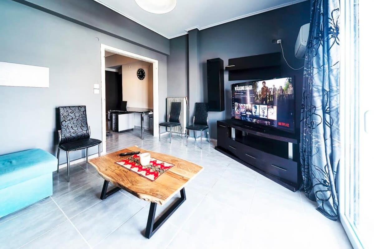 Topfloor Central Apt With Urban Views,3' To Metro Athens Luaran gambar