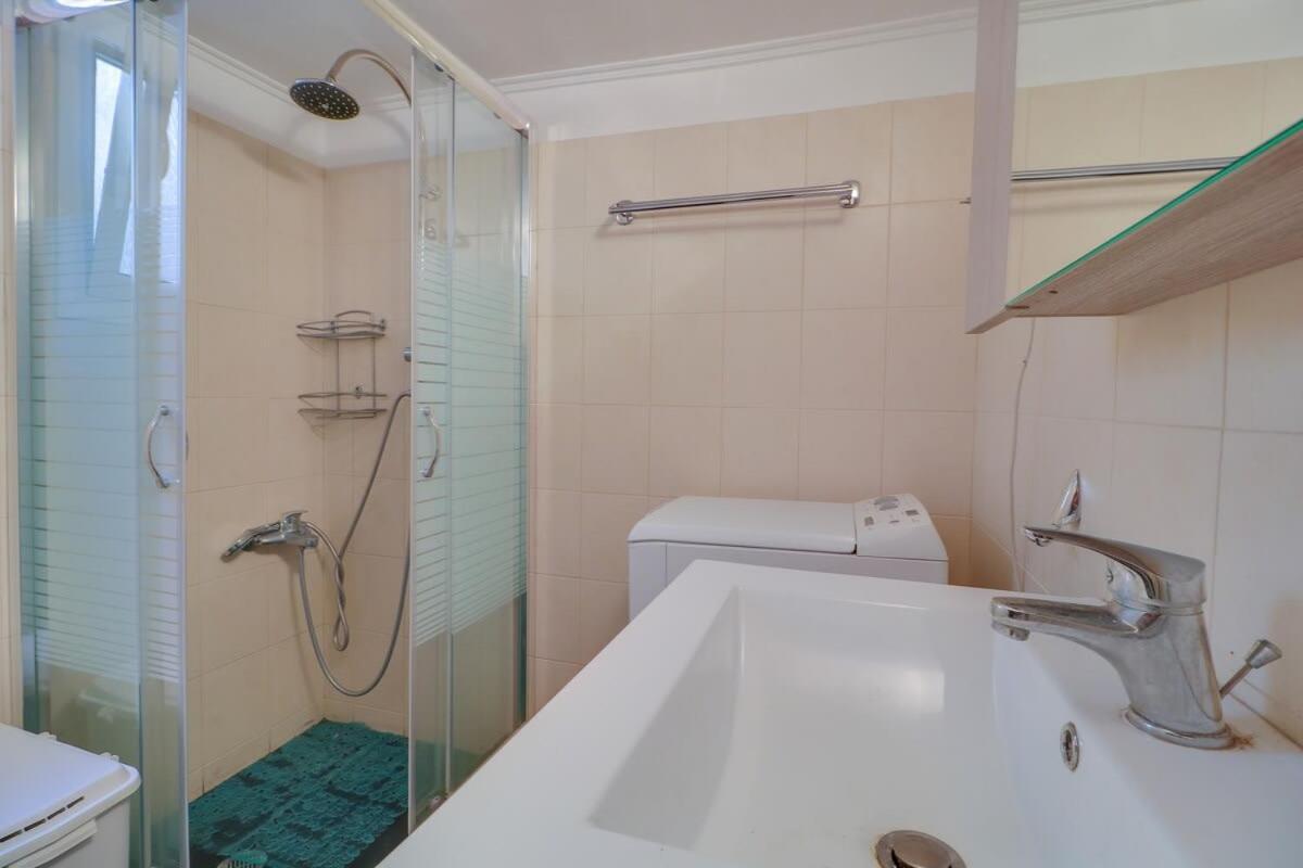 Topfloor Central Apt With Urban Views,3' To Metro Athens Luaran gambar