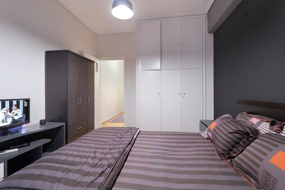 Topfloor Central Apt With Urban Views,3' To Metro Athens Luaran gambar