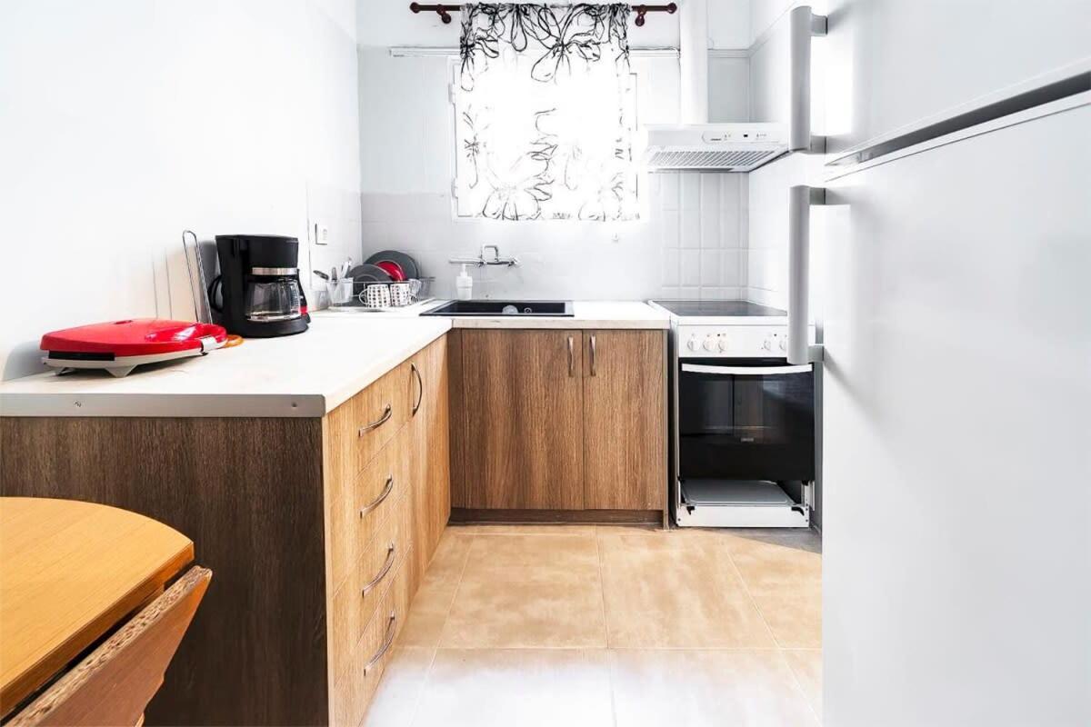 Topfloor Central Apt With Urban Views,3' To Metro Athens Luaran gambar
