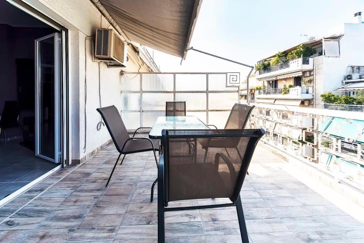 Topfloor Central Apt With Urban Views,3' To Metro Athens Luaran gambar